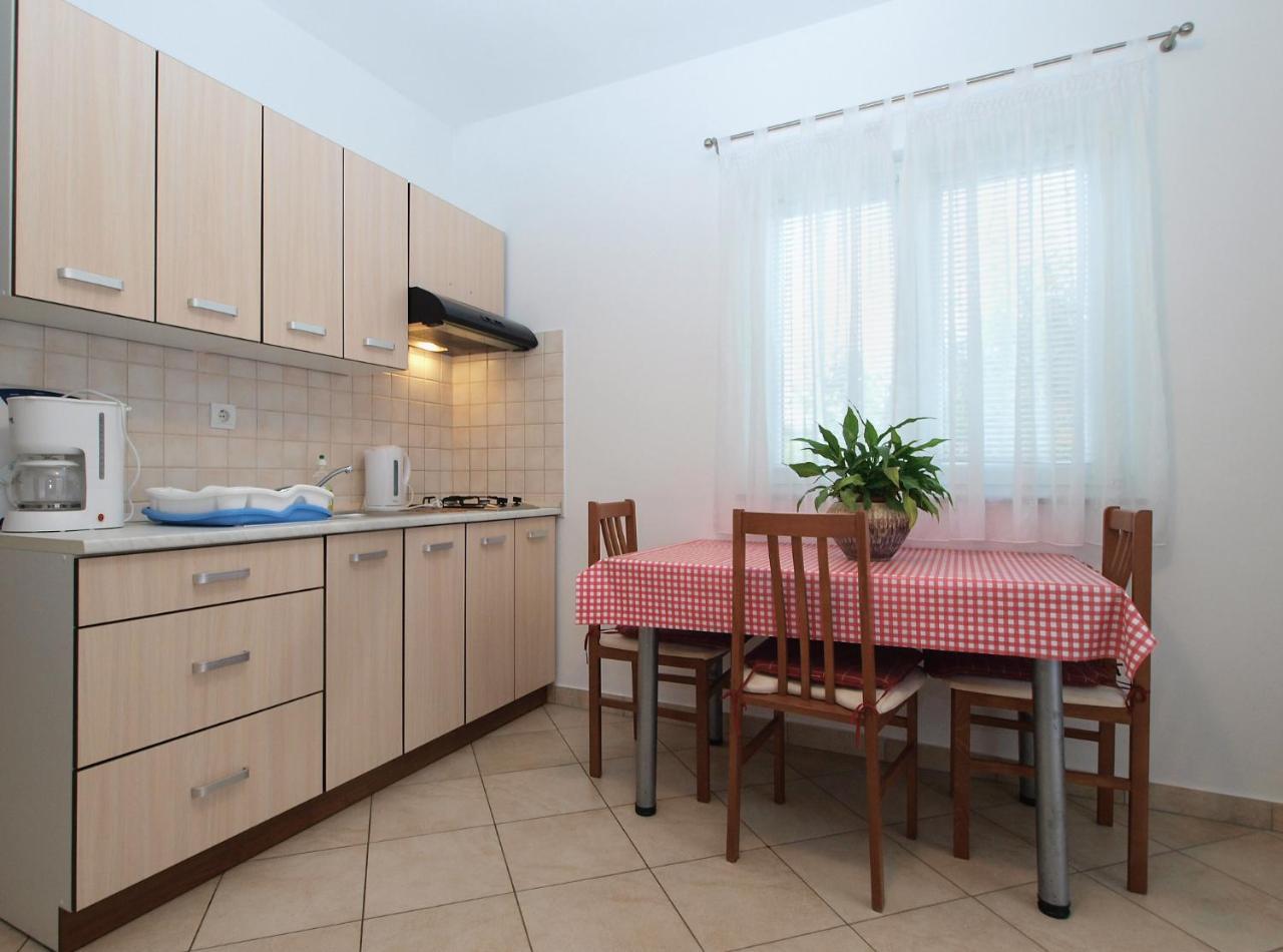 Apartments 1282 Fažana Екстериор снимка