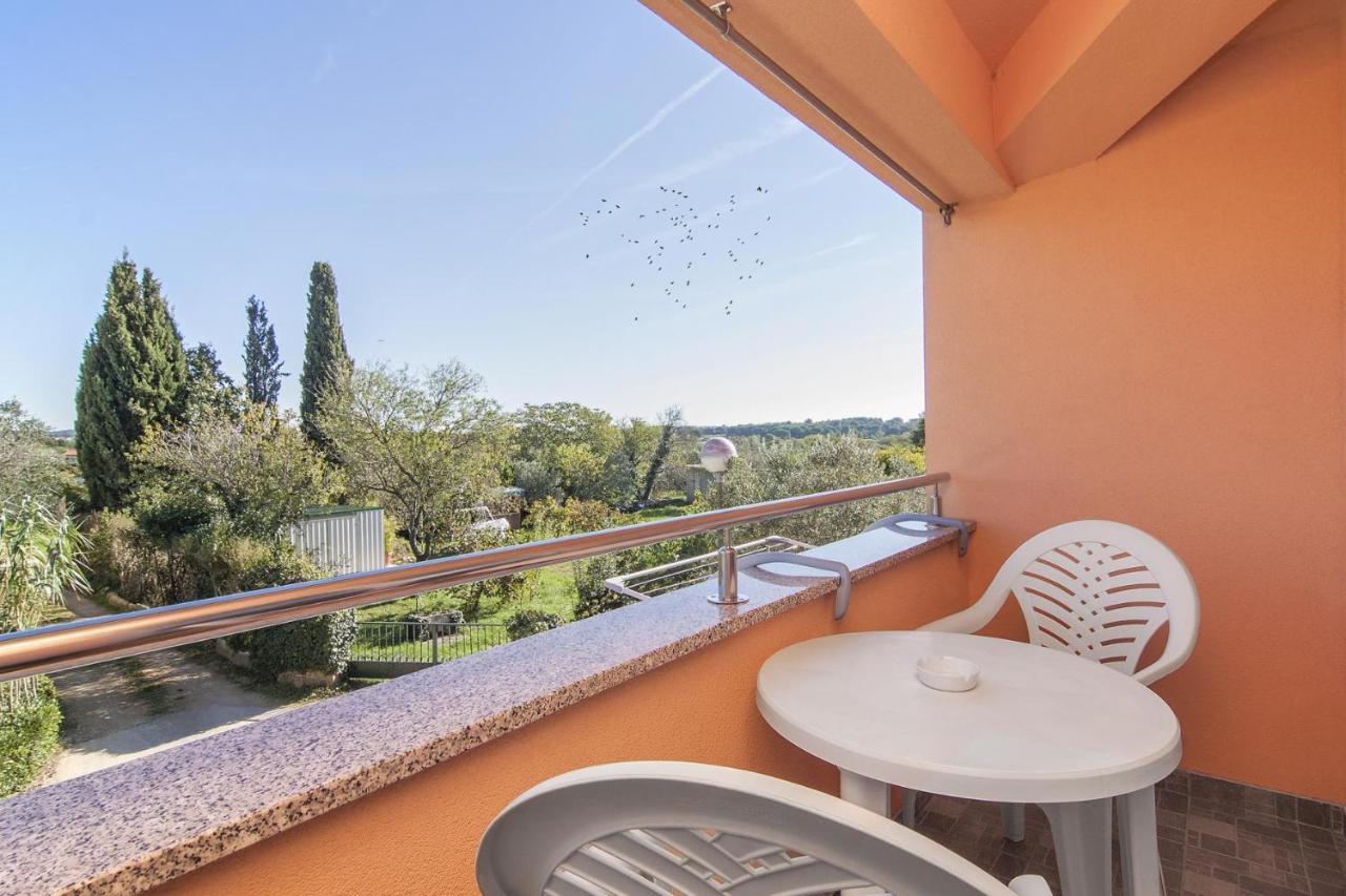 Apartments 1282 Fažana Екстериор снимка