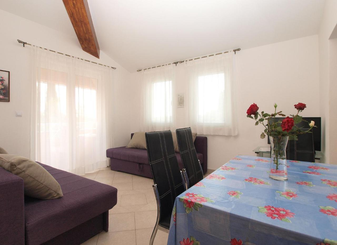 Apartments 1282 Fažana Екстериор снимка