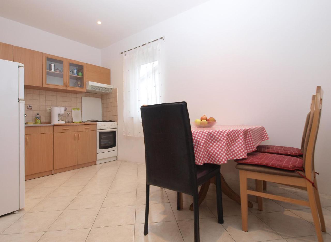 Apartments 1282 Fažana Екстериор снимка